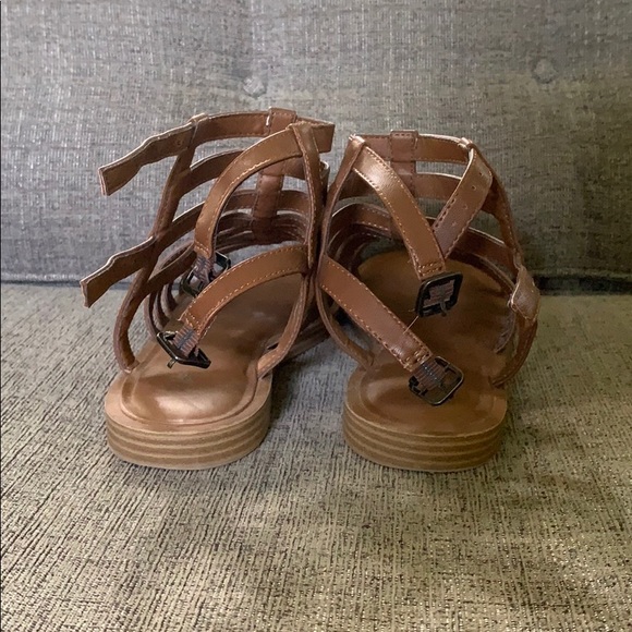 Sandals - Picture 3 of 3